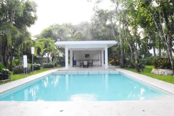 La Casa Del Arbol -4bed 3 Bath Сasa de vacaciones Puerto Morelos