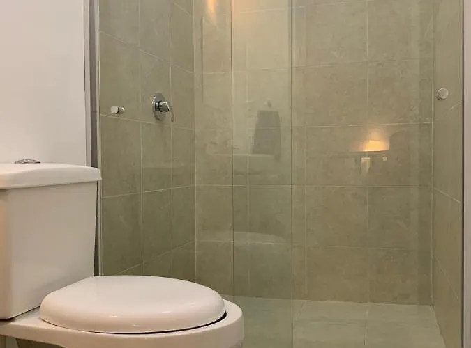 La Casa Del Arbol -4bed 3 Bath *
