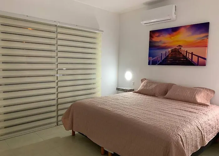 La Casa Del Arbol -4bed 3 Bath * Puerto Morelos