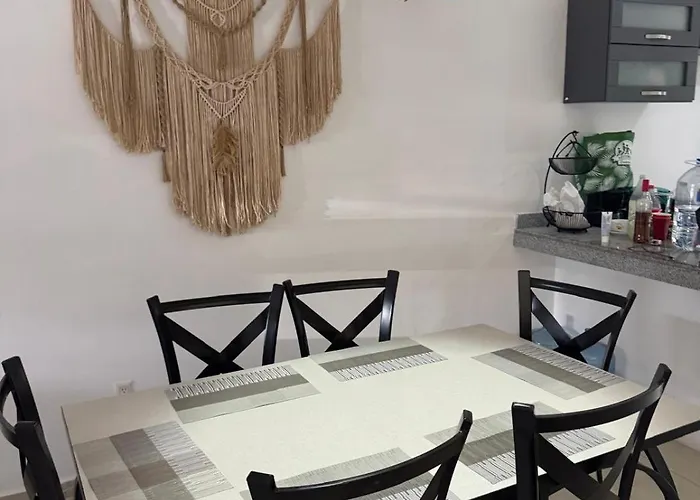 La Casa Del Arbol -4bed 3 Bath Puerto Morelos